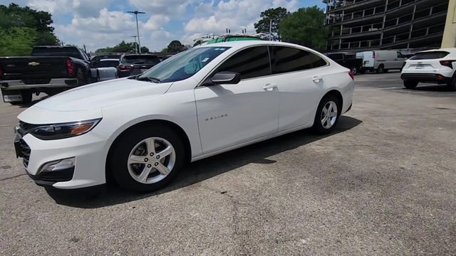 Used 2023 Chevrolet Malibu LS image 4