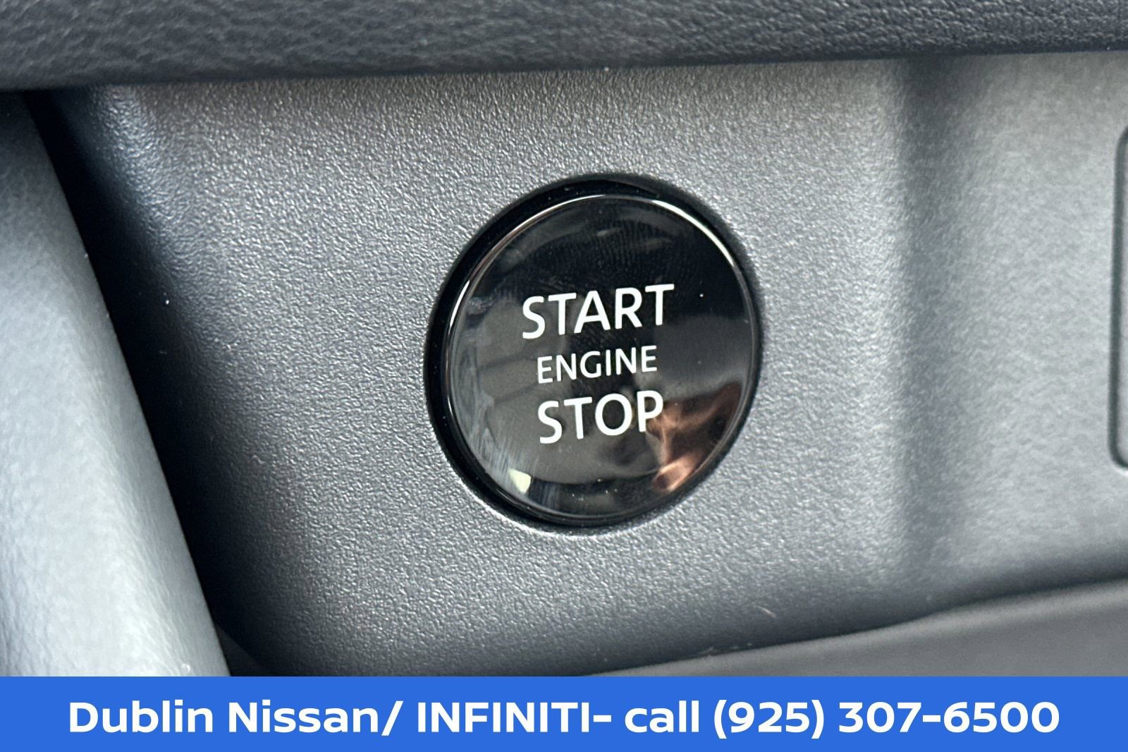 New 2026 Nissan Rogue Platinum w/ Tech Package AWD/4WD image 27