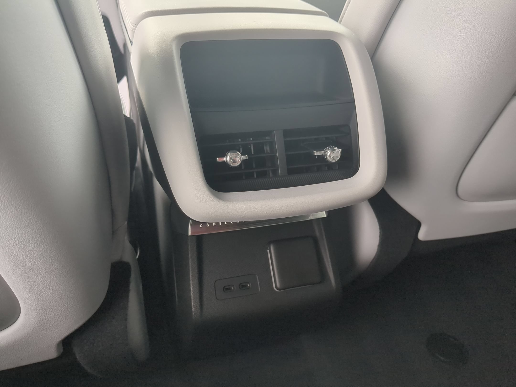Certified 2024 Cadillac Lyriq Luxury RWD image 20
