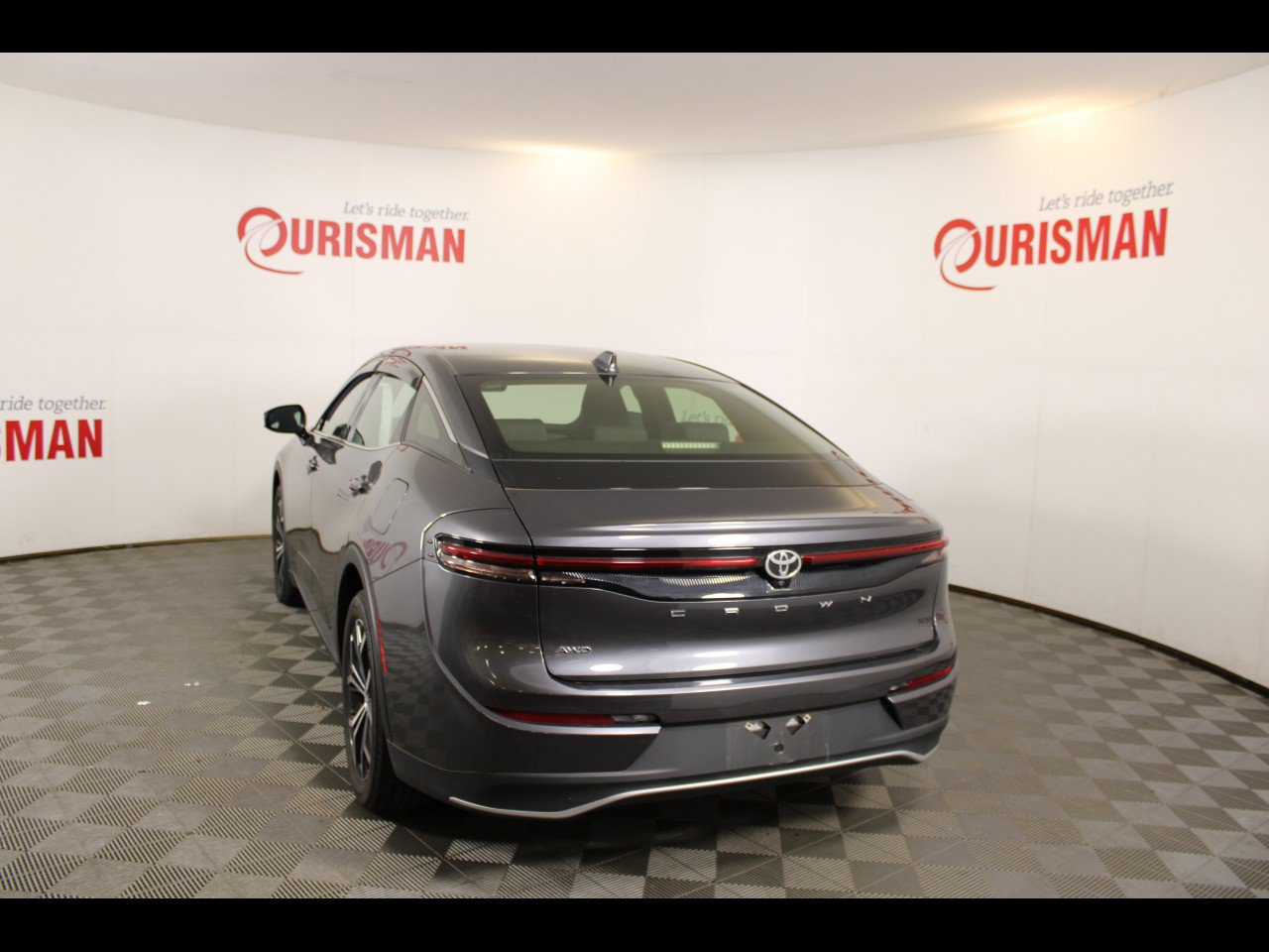 Used 2023 Toyota Crown AWD/4WD image 6