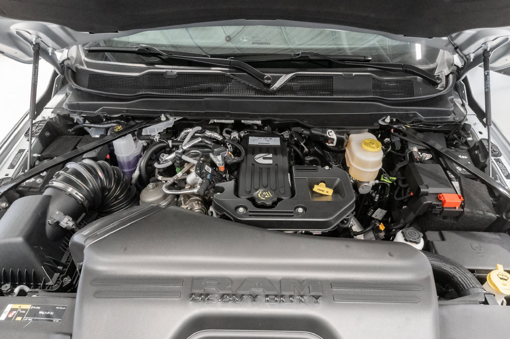 New 2027 RAM 3500 Tradesman AWD/4WD image 4