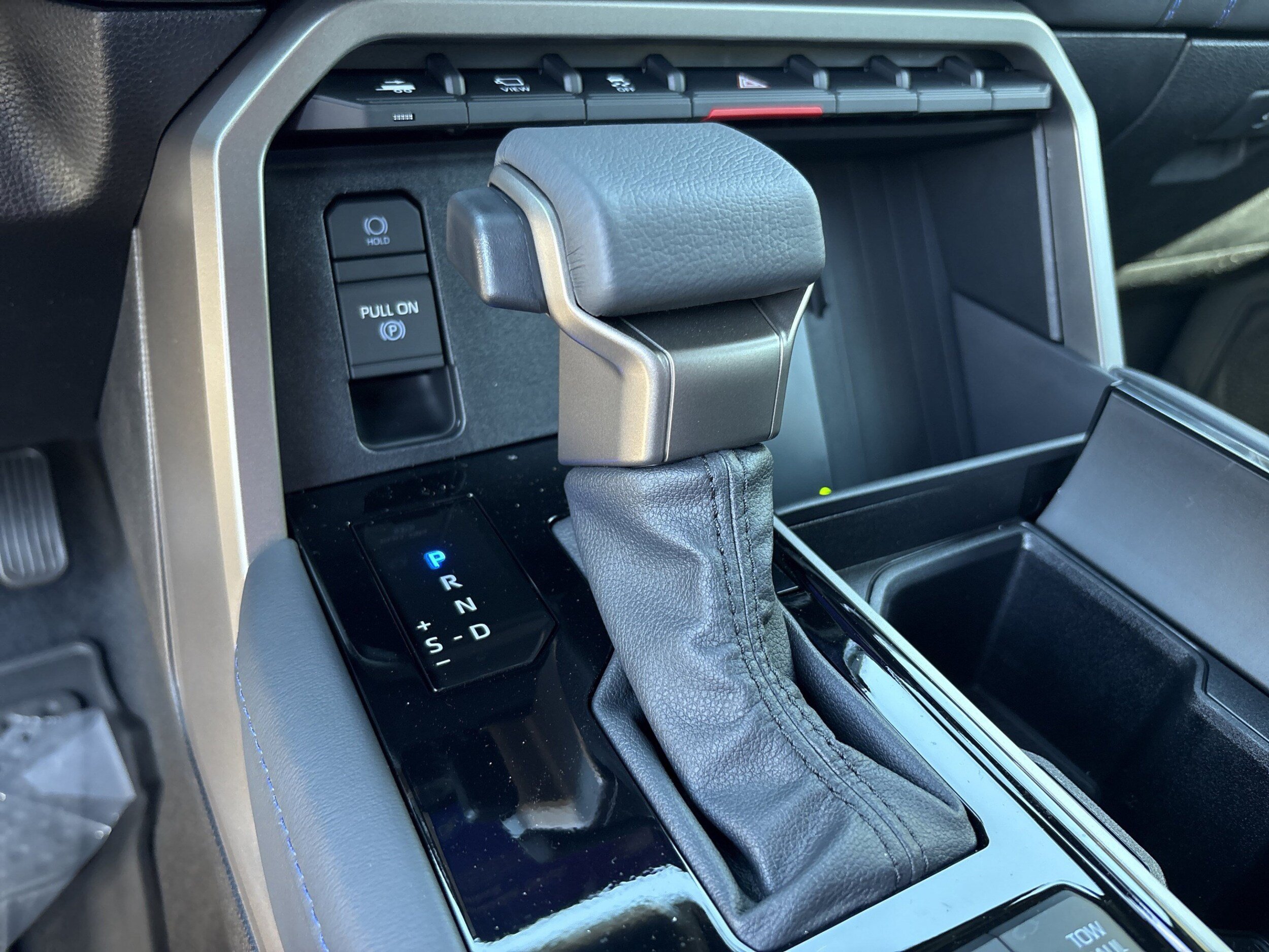 New 2026 Toyota Sequoia Platinum AWD/4WD image 11