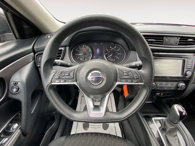 Used 2019 Nissan Rogue S image 12