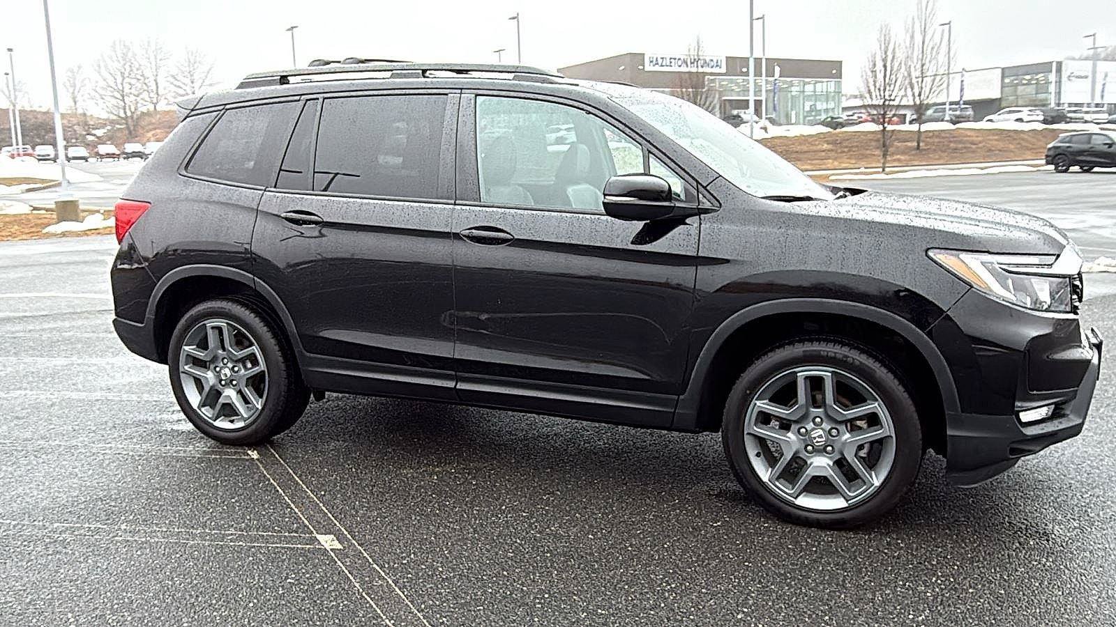 Used 2023 Honda Passport EX-L image 3