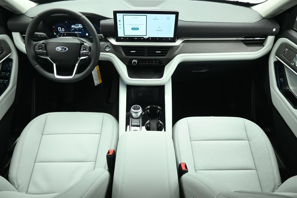 New 2026 Ford Explorer Platinum w/ LUX Leather Package AWD/4WD image 20