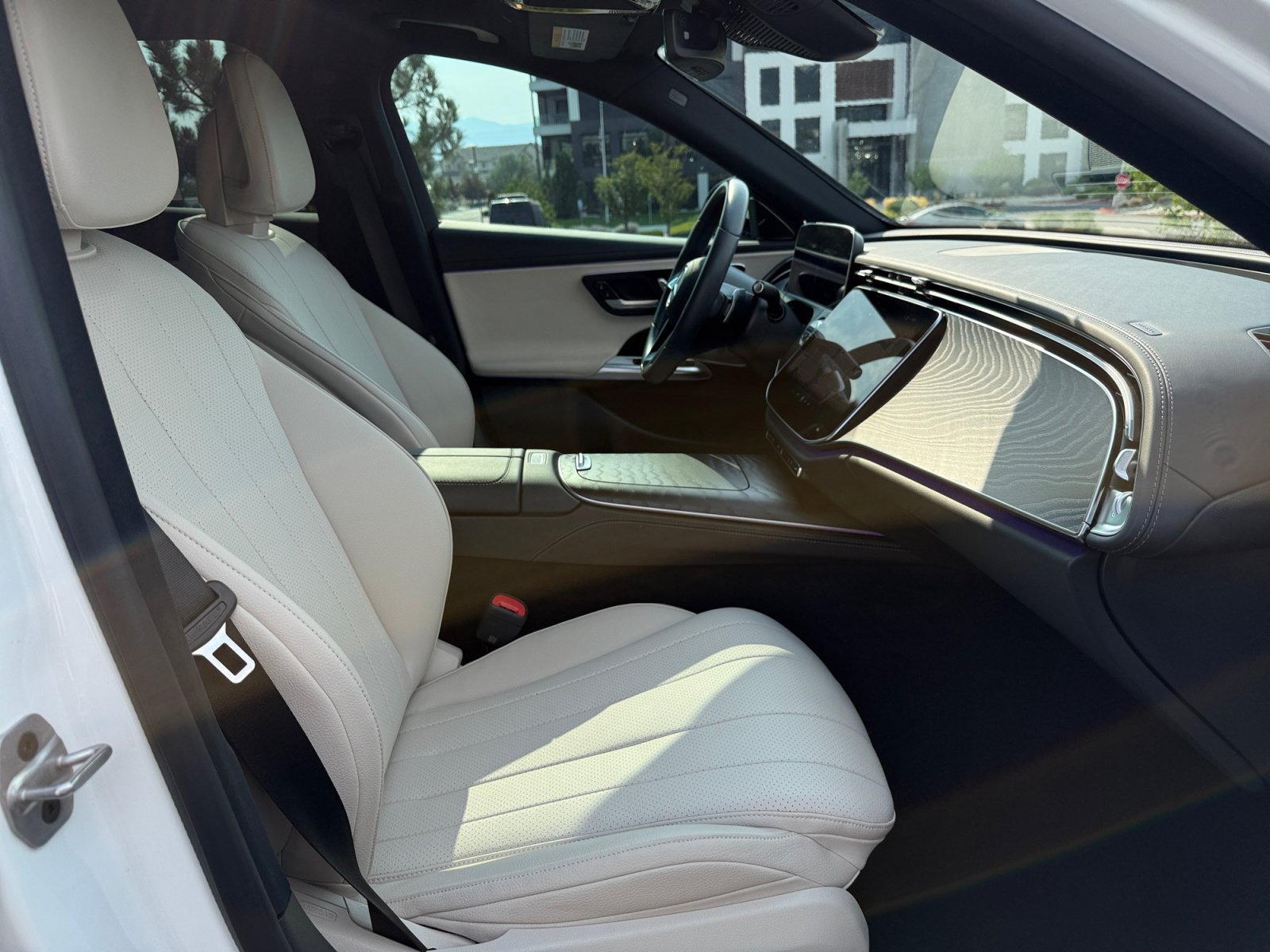 Certified 2024 Mercedes-Benz E 450 4MATIC Sedan image 19