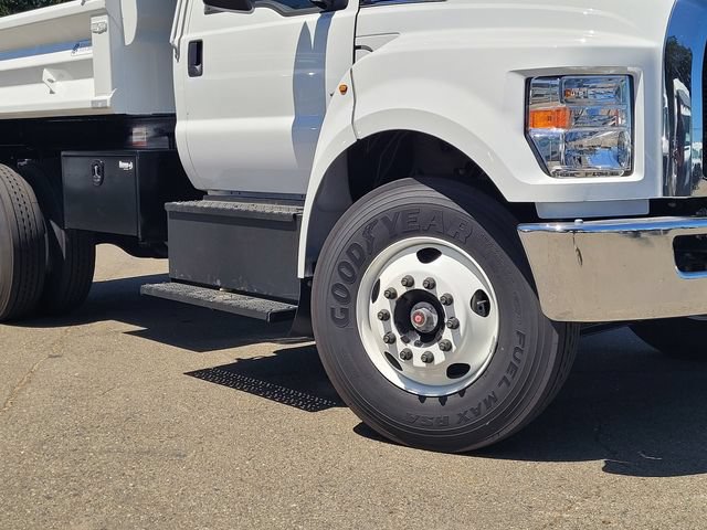 New 2026 Ford F650 2WD Regular Cab Super Duty image 2