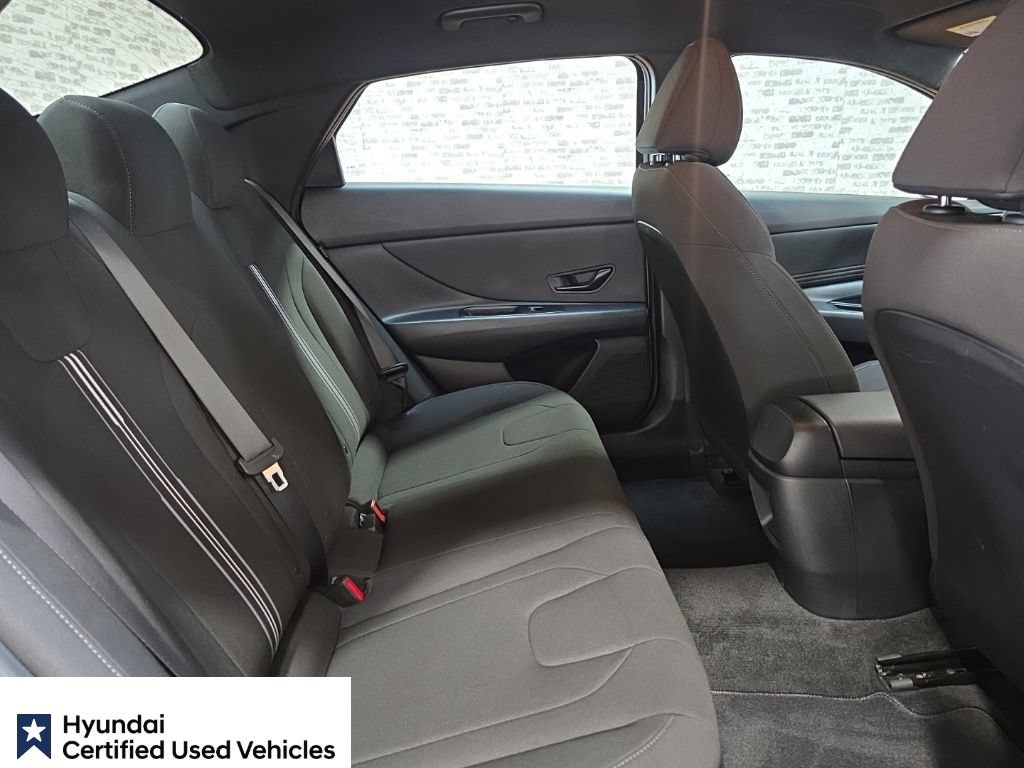 Certified 2025 Hyundai Elantra Sport FWD image 13