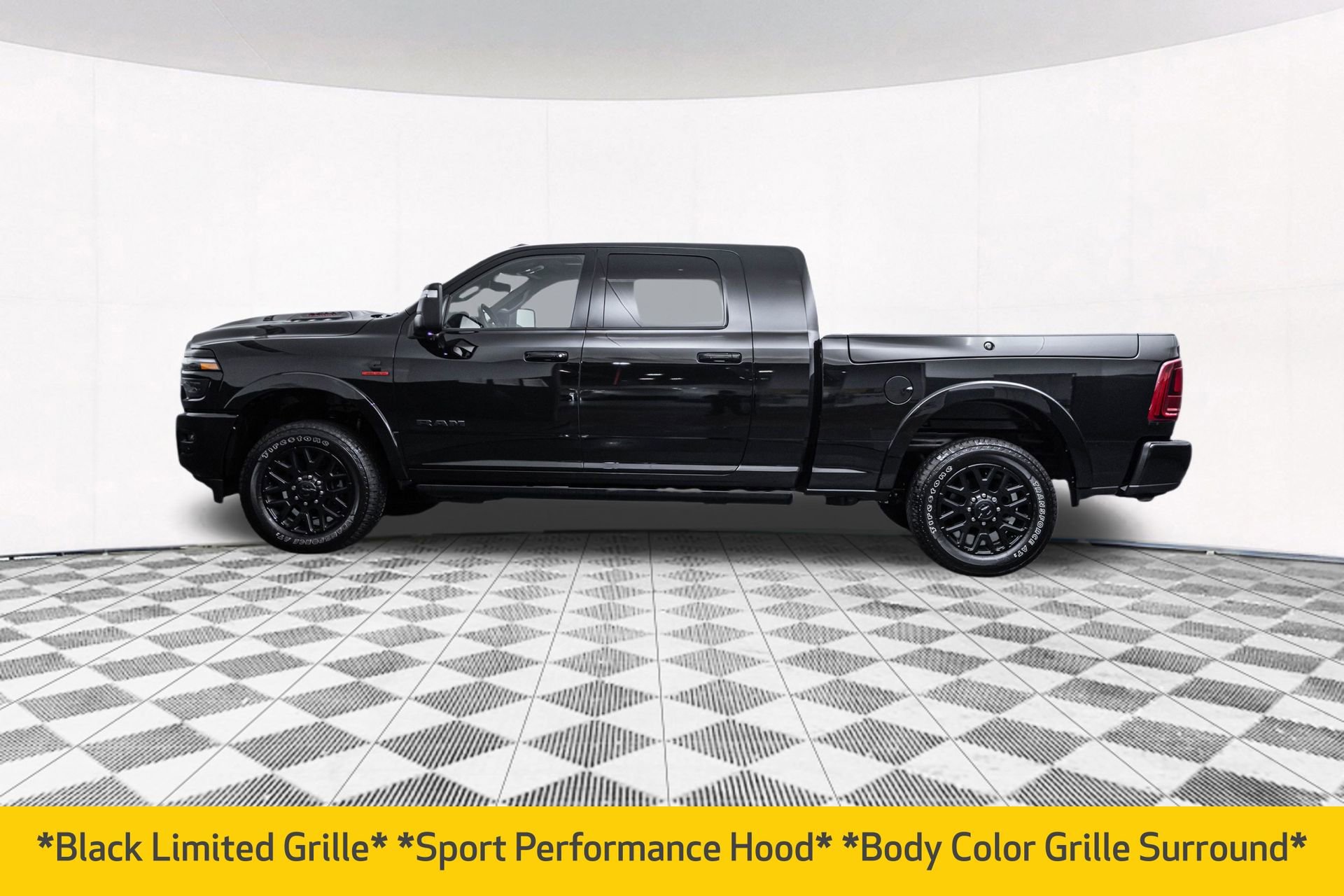 Used 2026 RAM 2500 Limited AWD/4WD image 8