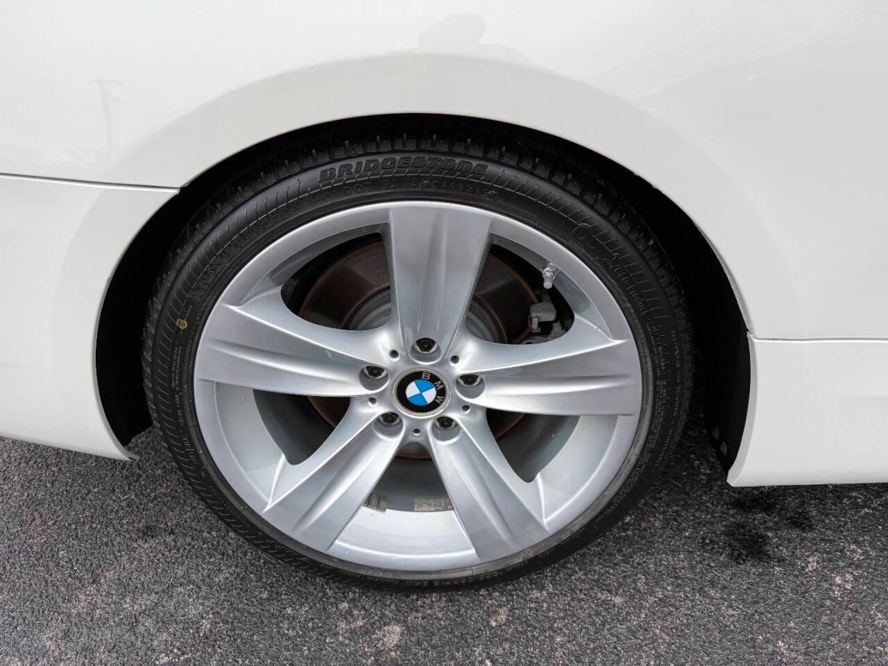 Used 2007 BMW 335i Convertible RWD image 25