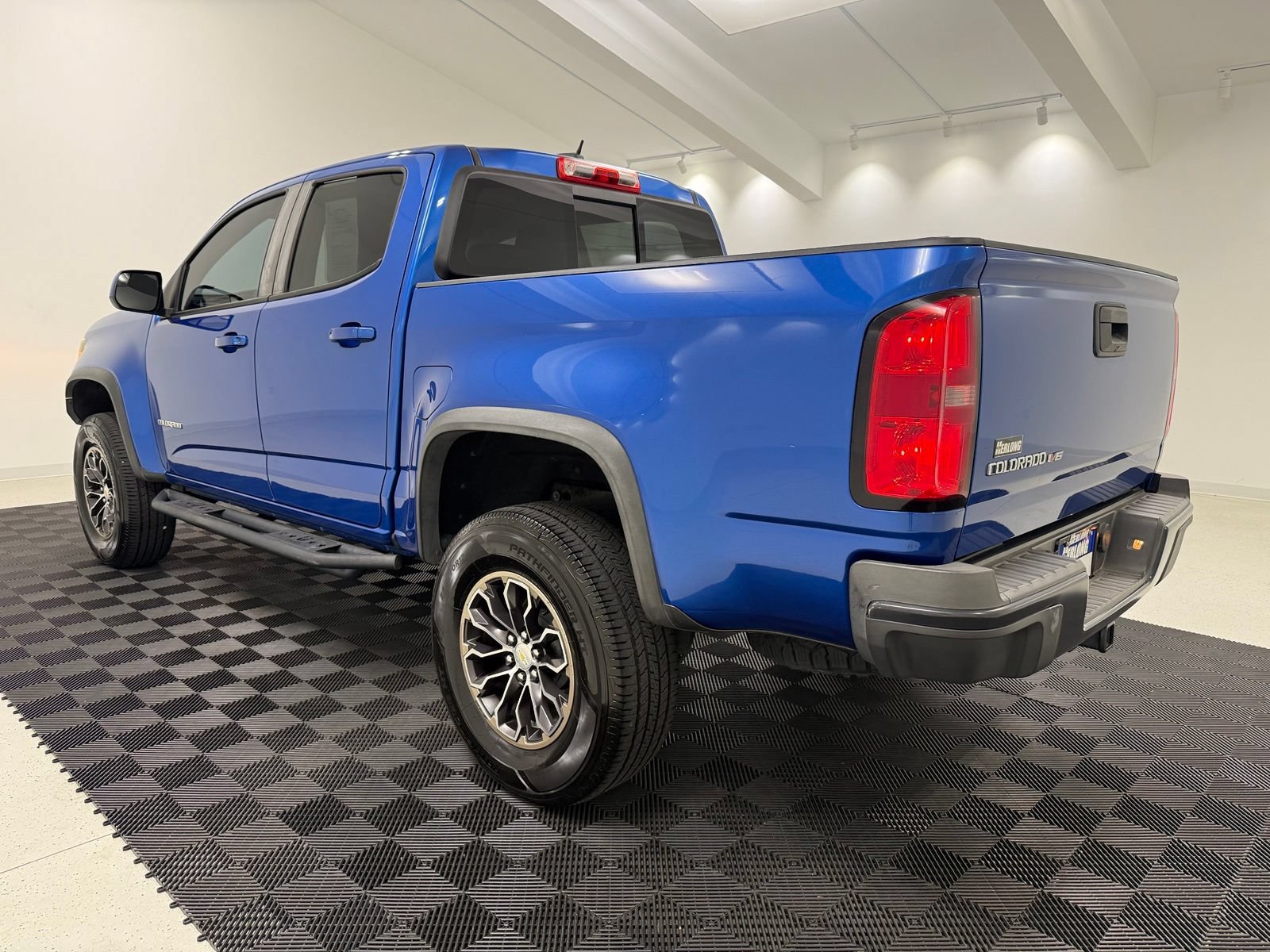 Used 2018 Chevrolet Colorado ZR2 AWD/4WD image 5