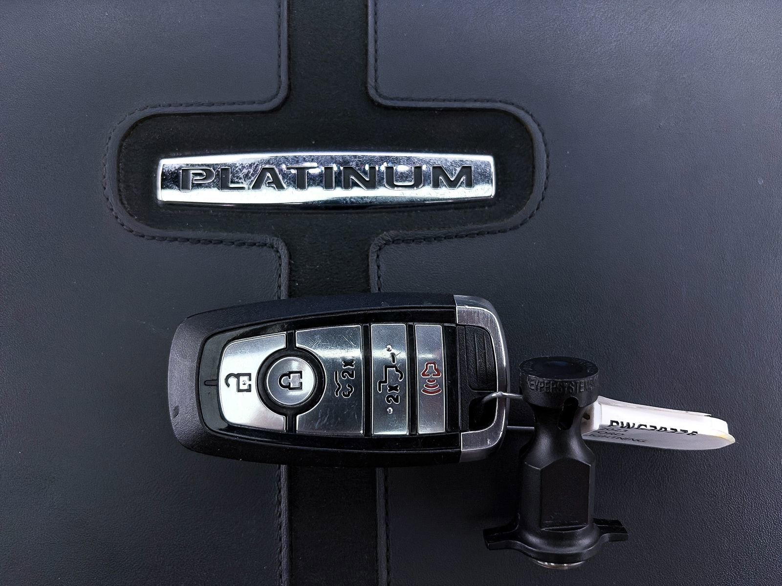 Used 2023 Ford F150 Lightning Platinum AWD/4WD image 29