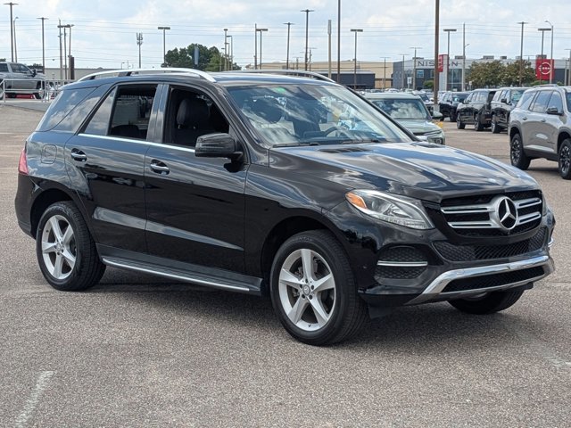 Used 2017 Mercedes-Benz GLE 350 image 3