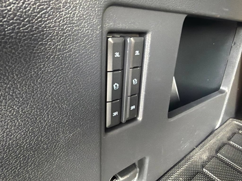 Used 2023 Ford Expedition Limited AWD/4WD image 14