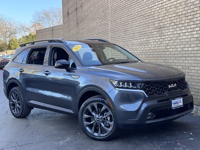 Used 2023 Kia Sorento X-Line EX image 2