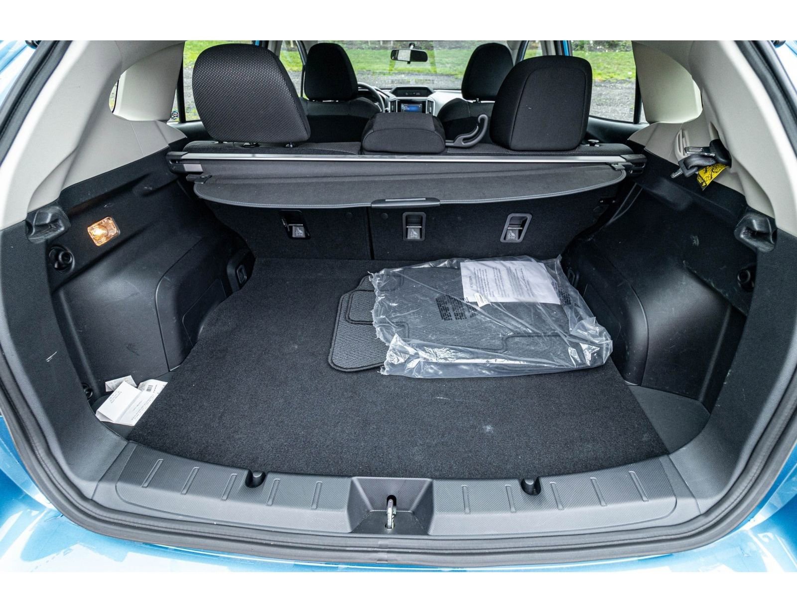 Used 2017 Subaru Impreza 2.0i Premium image 13