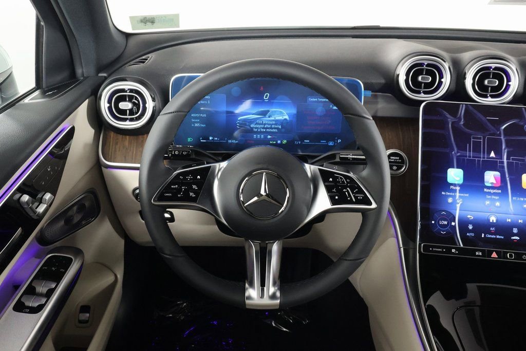 New 2026 Mercedes-Benz GLC 300 image 3
