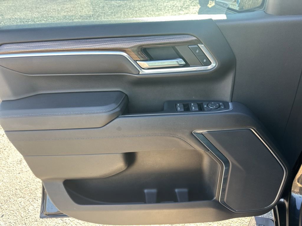 Used 2023 Chevrolet Silverado 1500 LT Trail Boss w/ Protection Package image 25