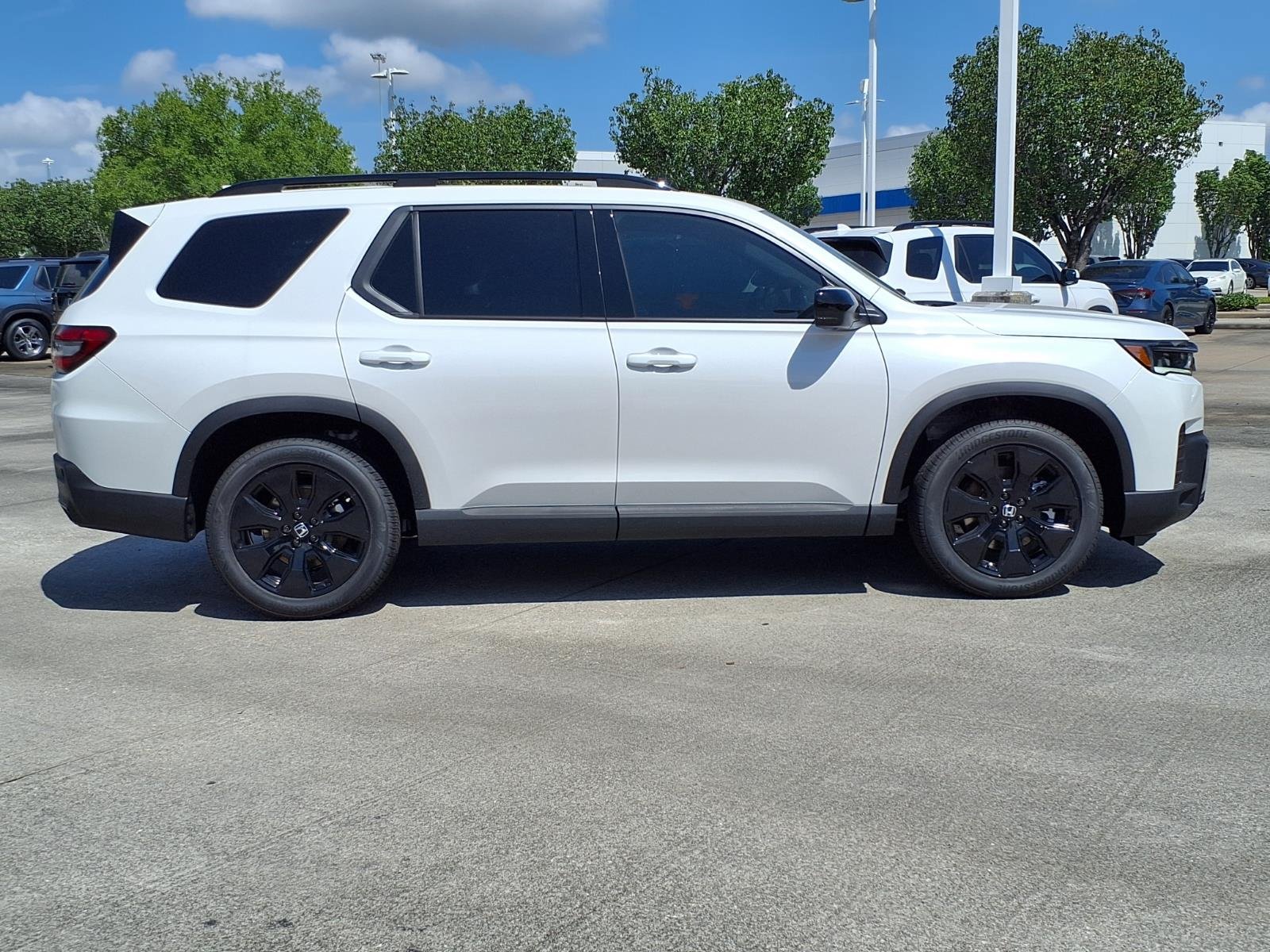 New 2026 Honda Pilot Black Edition image 14