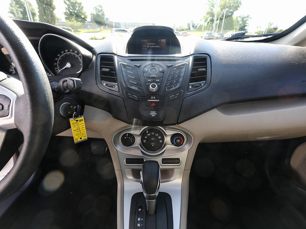 Used 2019 Ford Fiesta SE FWD image 15