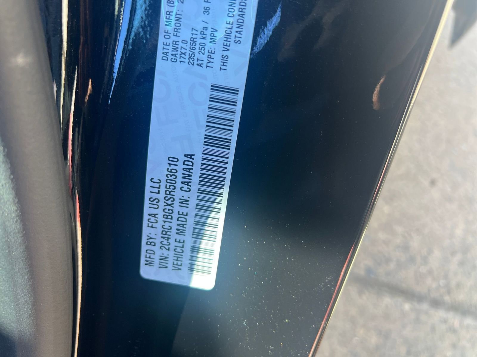 Used 2025 Chrysler Pacifica Select image 32