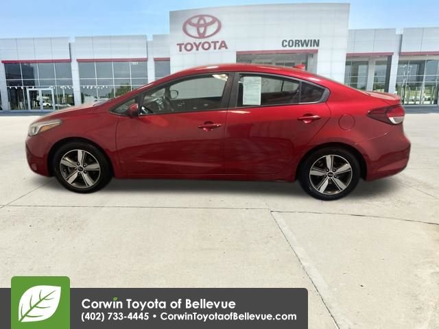 Used 2018 Kia Forte S image 2