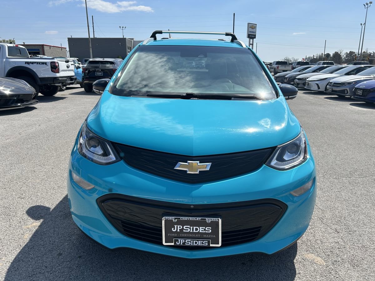 Used 2020 Chevrolet Bolt Premier w/ Infotainment Package image 7