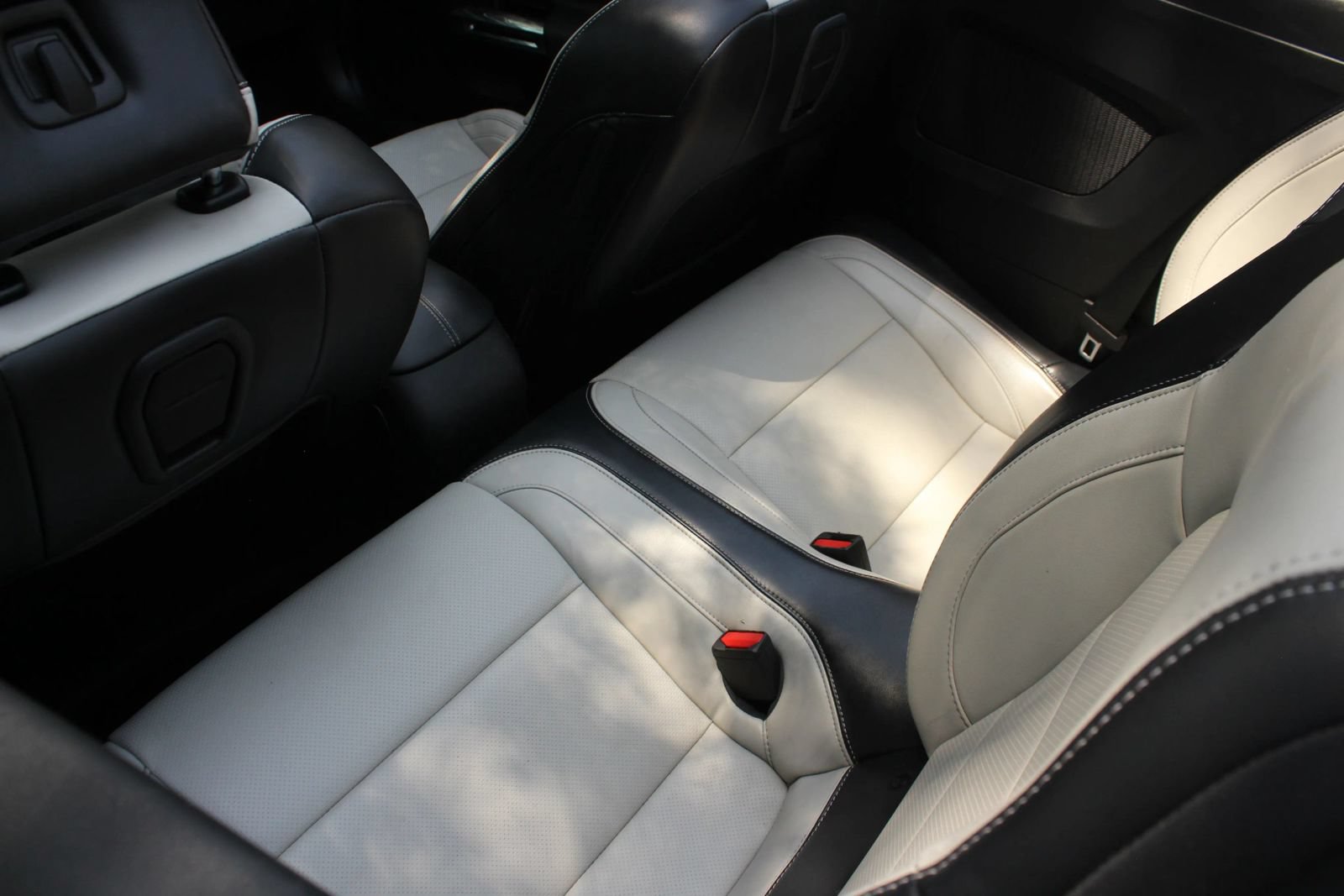 Used 2024 Ford Mustang Premium RWD image 19