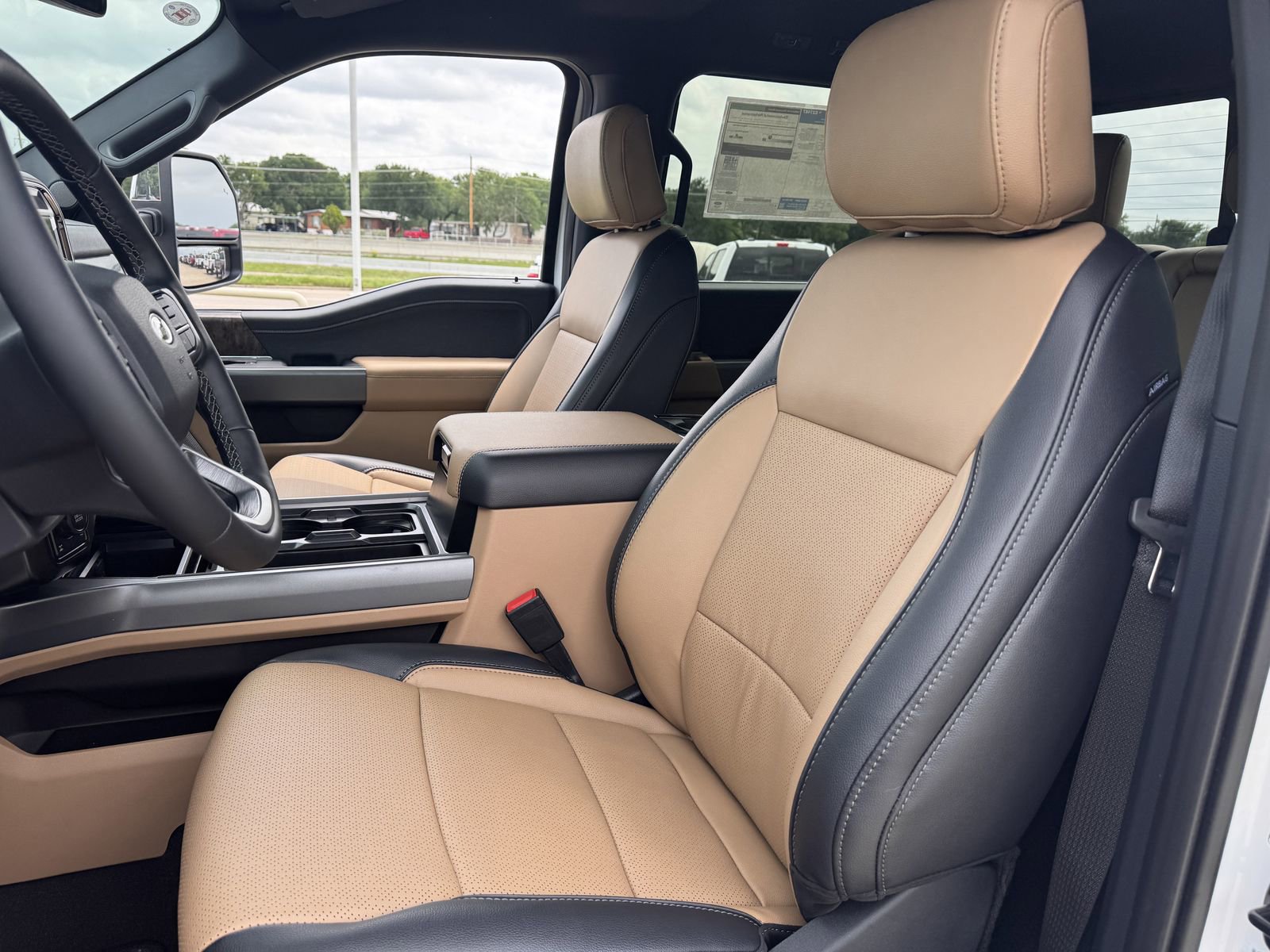 New 2026 Ford F250 Lariat image 24