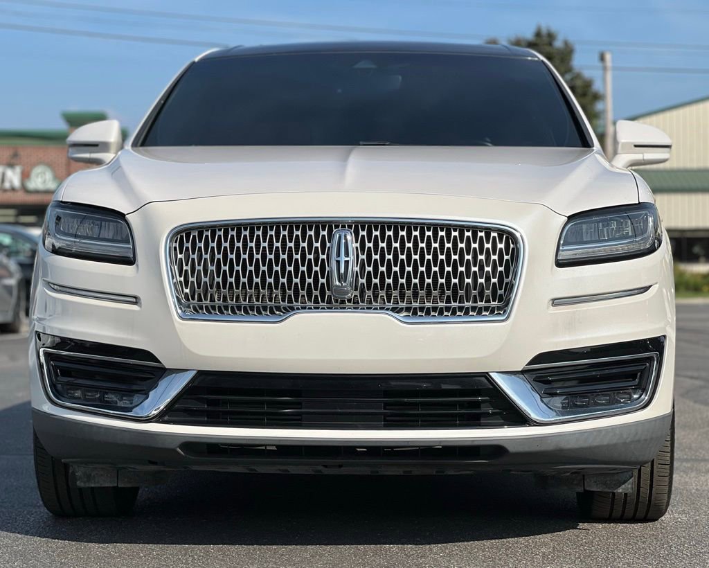 Used 2019 Lincoln Nautilus Reserve image 12