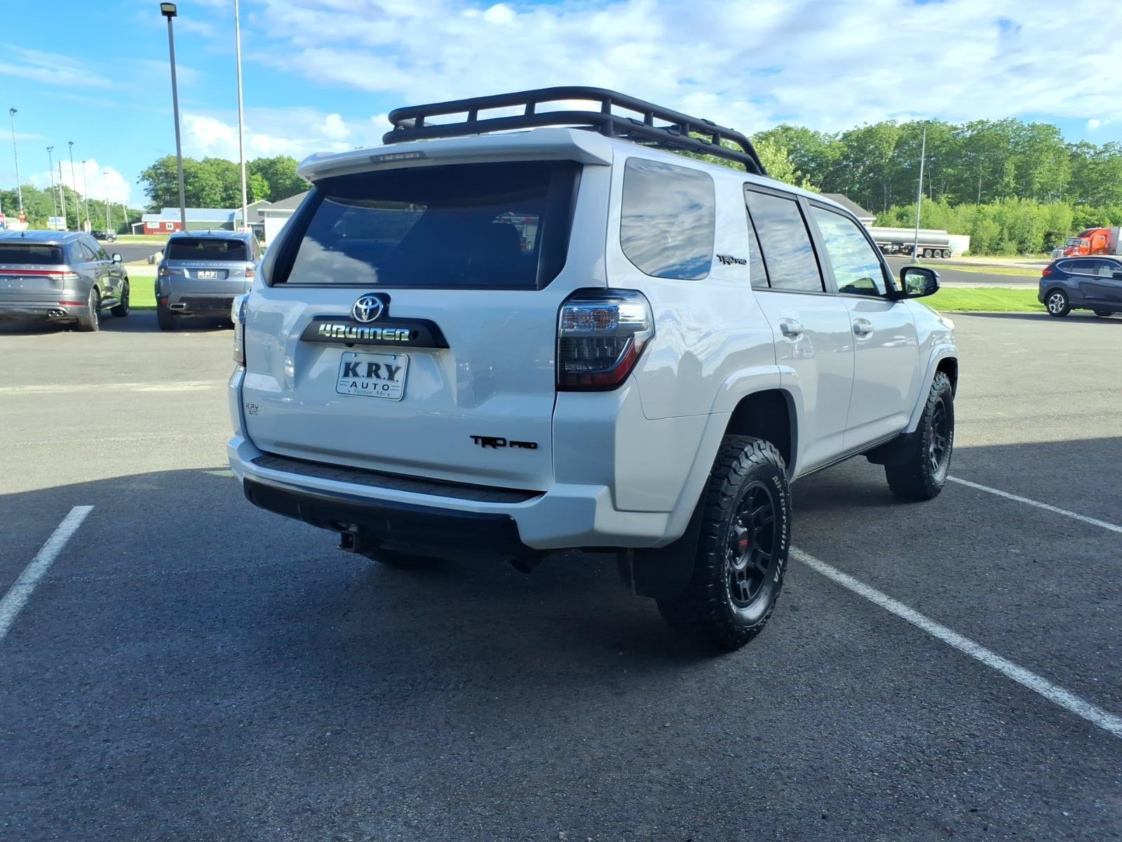 Used 2019 Toyota 4Runner TRD Pro AWD/4WD image 5
