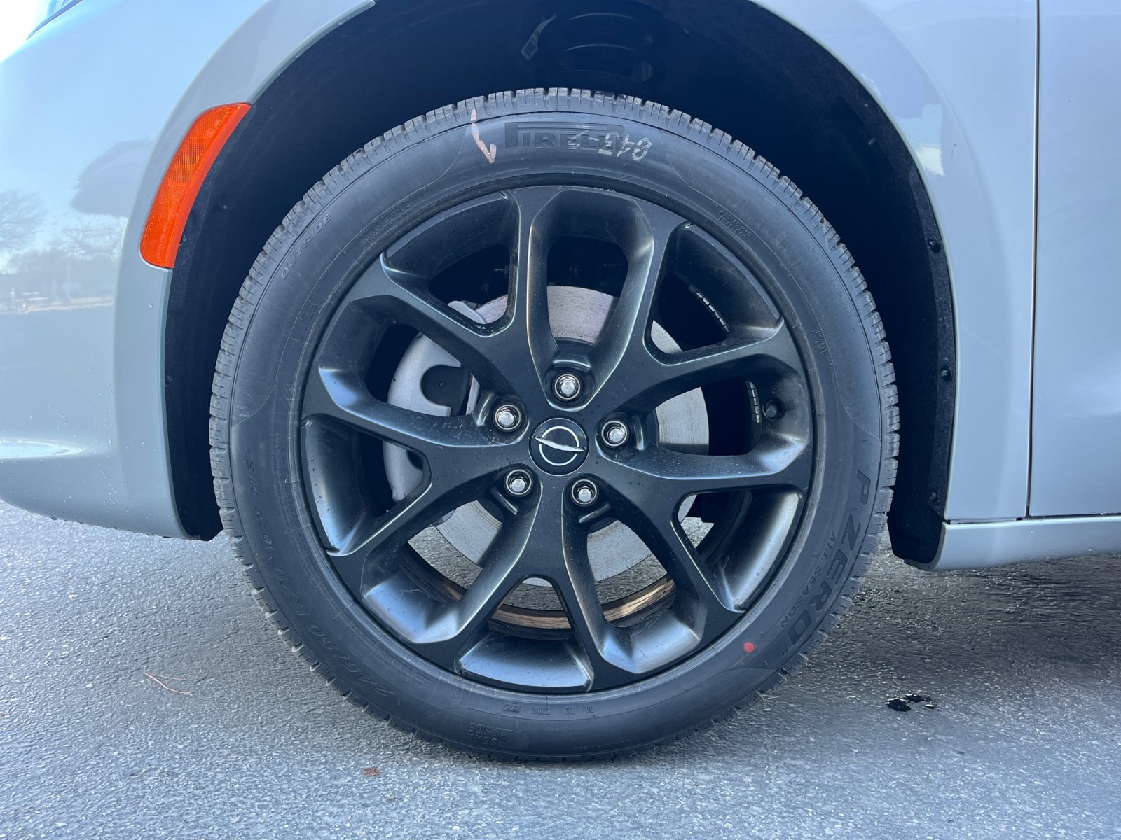 New 2026 Chrysler Pacifica Limited w/ S Appearance Package image 10