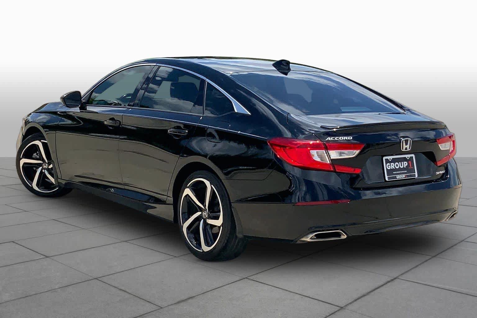 Used 2020 Honda Accord Sport image 11