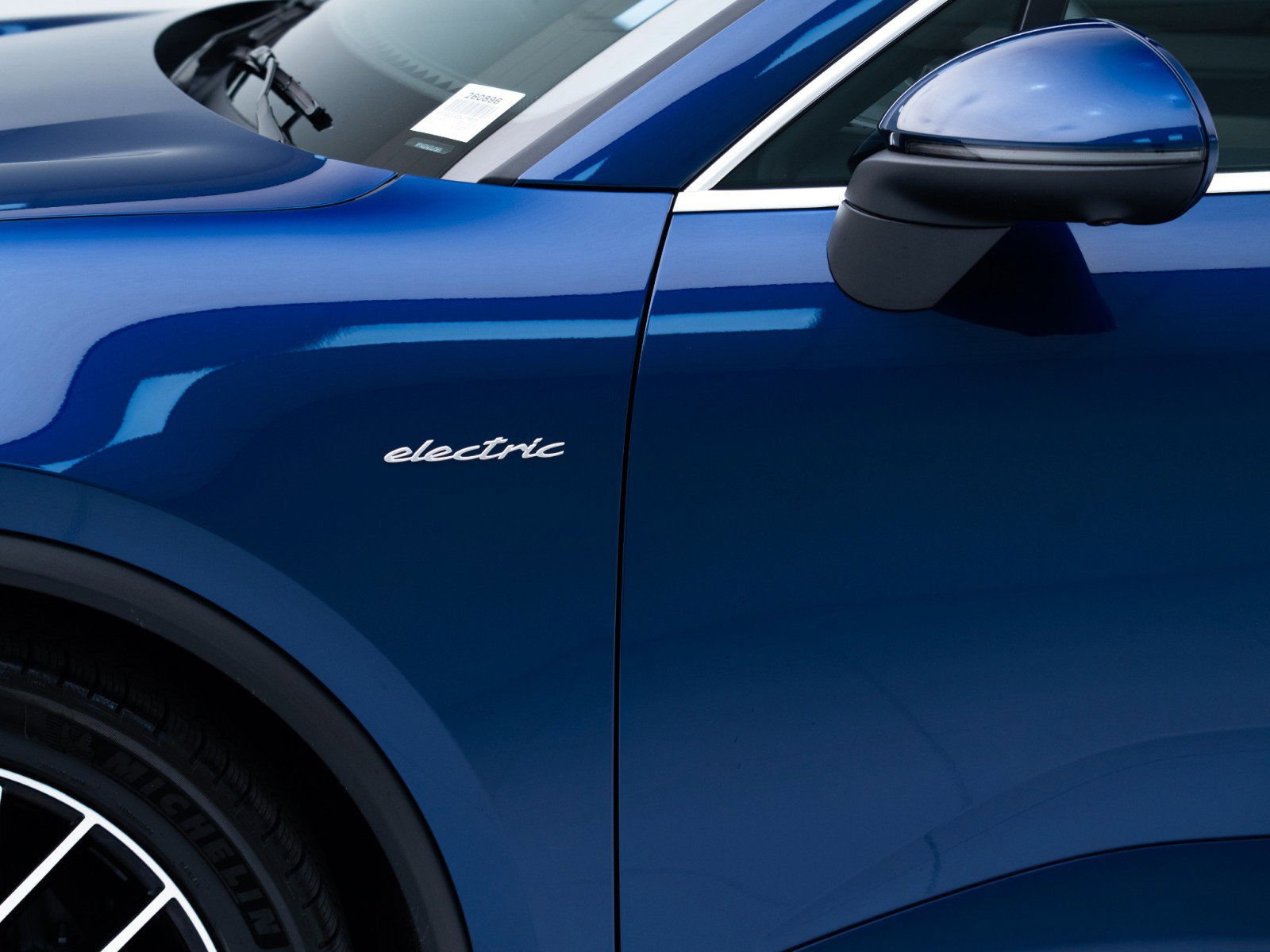 New 2026 Porsche Macan Electric RWD image 13