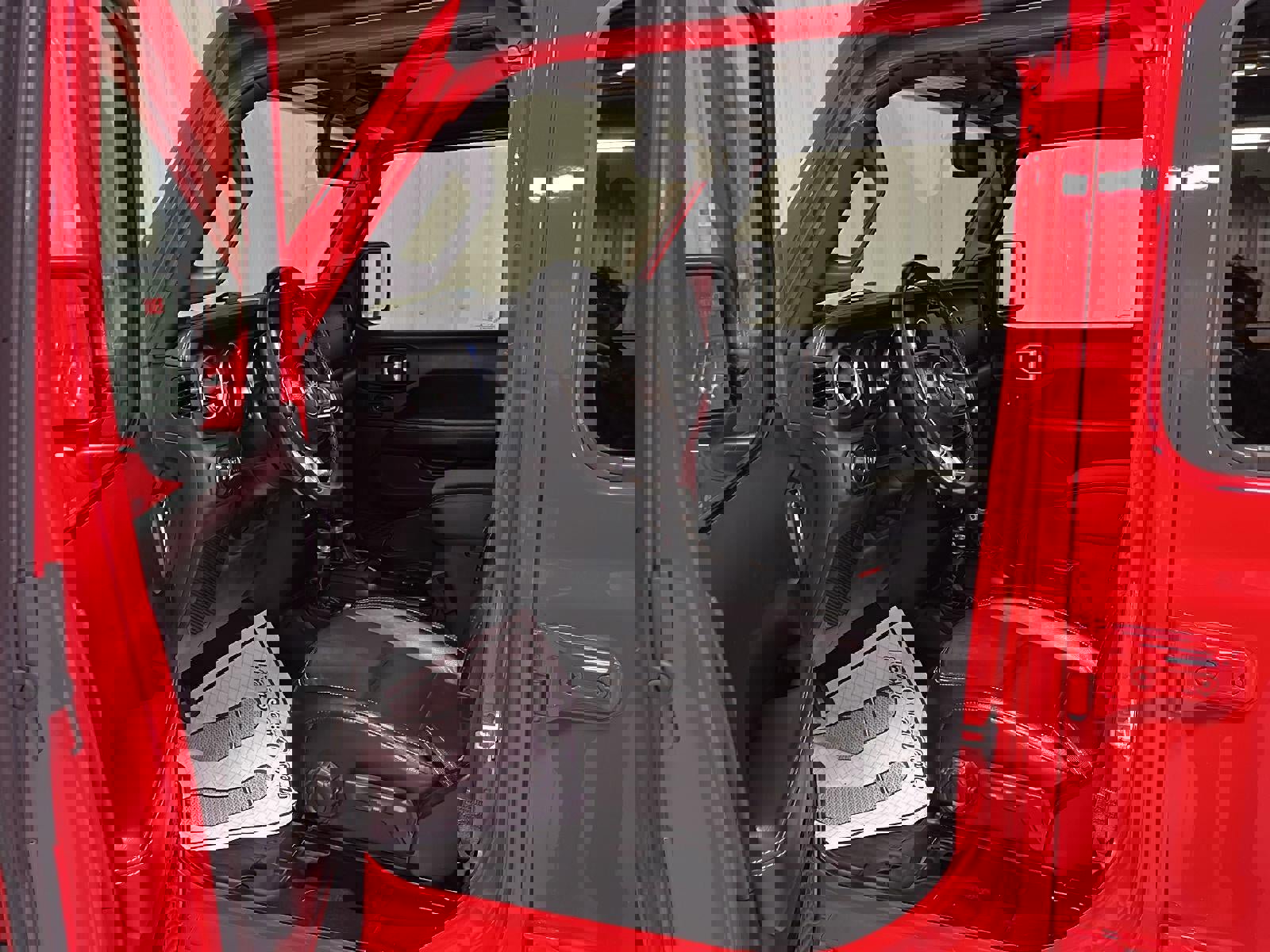 Used 2019 Jeep Wrangler Unlimited Sahara image 11