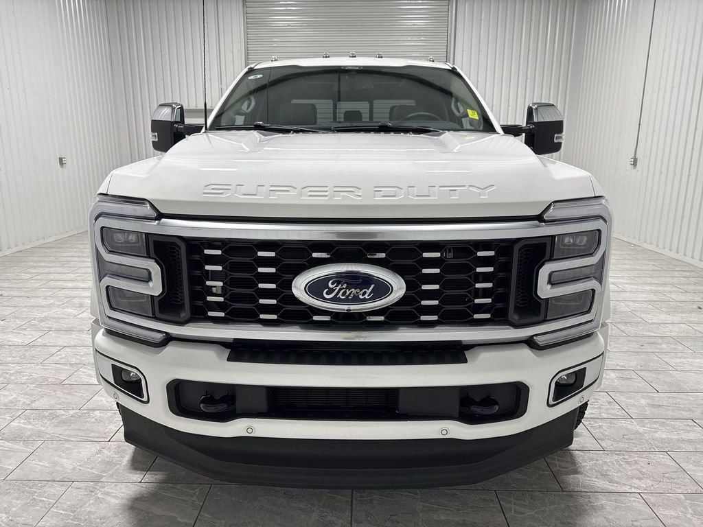 Used 2026 Ford F450 Platinum w/ Platinum Plus Package image 32