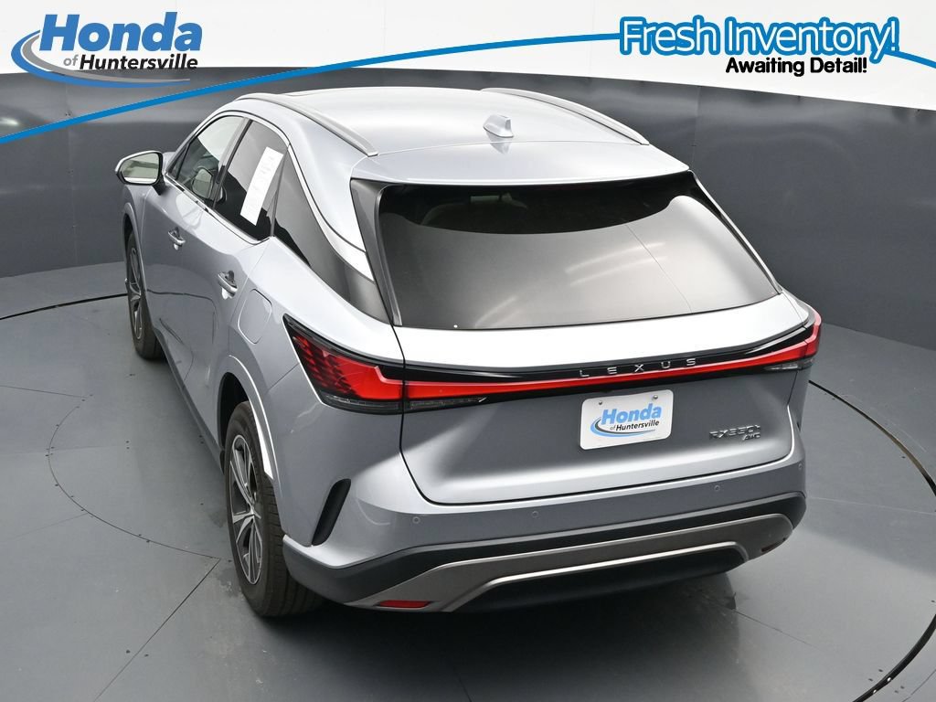 Used 2024 Lexus RX 350h w/ Cold Area Package AWD/4WD image 34