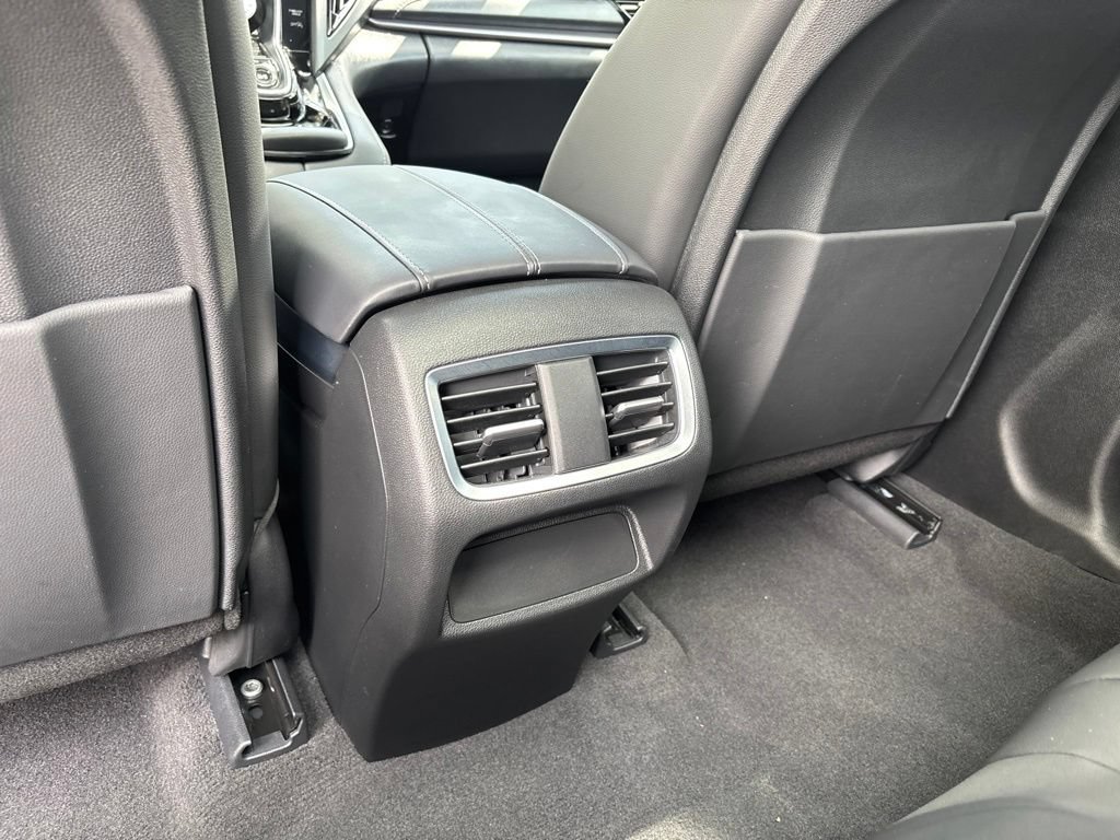 Used 2025 Acura RDX SH-AWD image 30