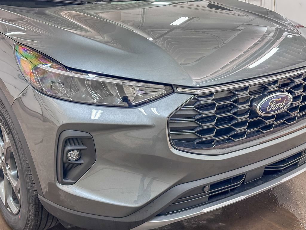 New 2026 Ford Escape ST-Line Select w/ Equipment Group 401A image 12