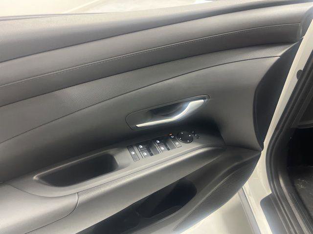 New 2026 Hyundai Tucson SEL FWD image 6