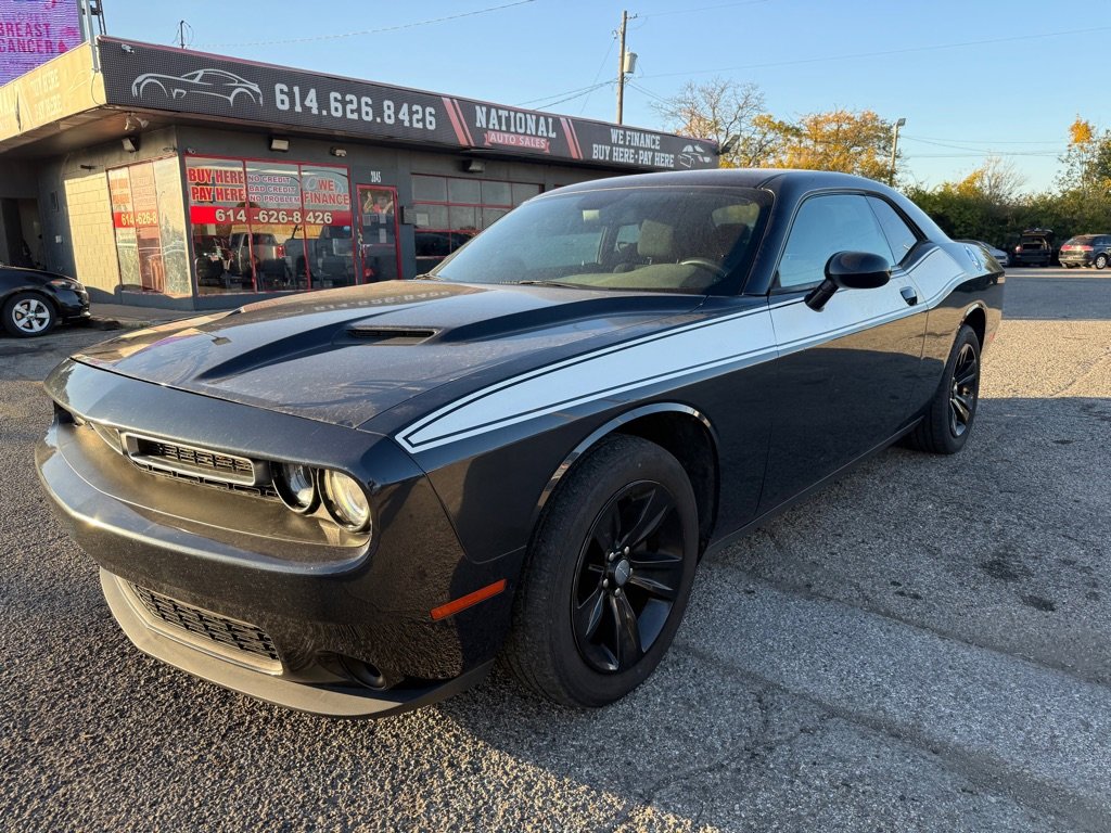 Used 2017 Dodge Challenger SXT