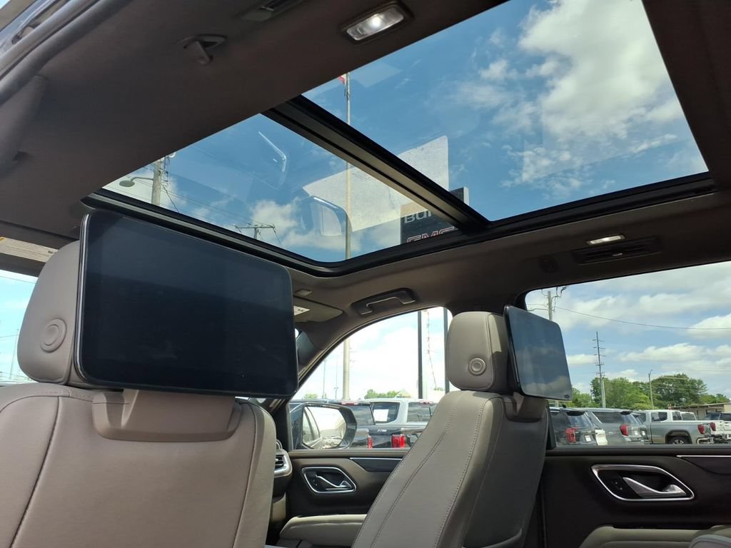Used 2023 GMC Yukon SLT w/ SLT Premium Package RWD image 20