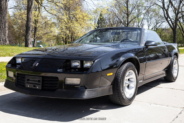 Used 1989 Chevrolet Camaro LT RWD image 14