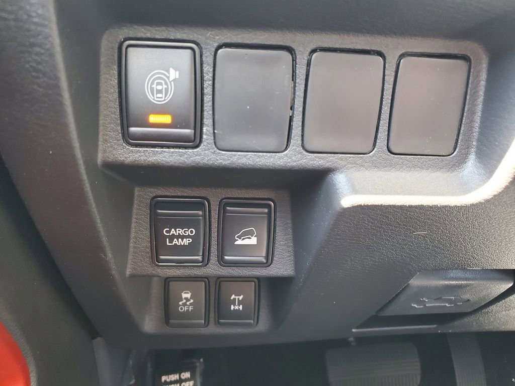 New 2025 Nissan Frontier PRO-4X image 11