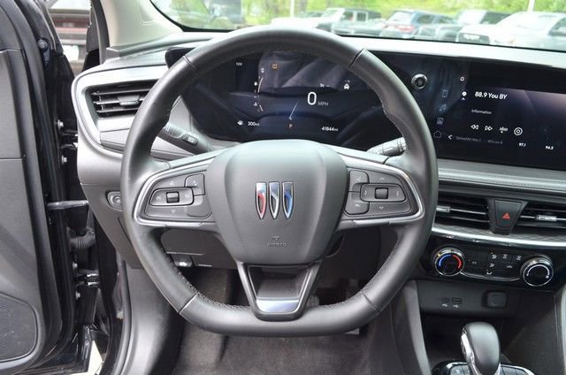 Used 2024 Buick Encore GX Sport Touring AWD/4WD image 19