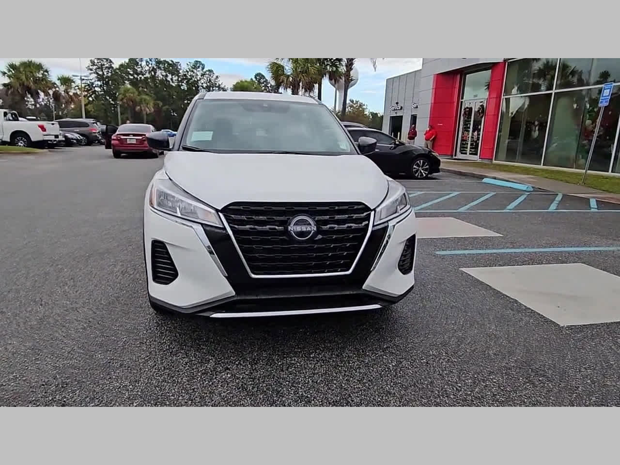 New 2025 Nissan Kicks Play S image 20