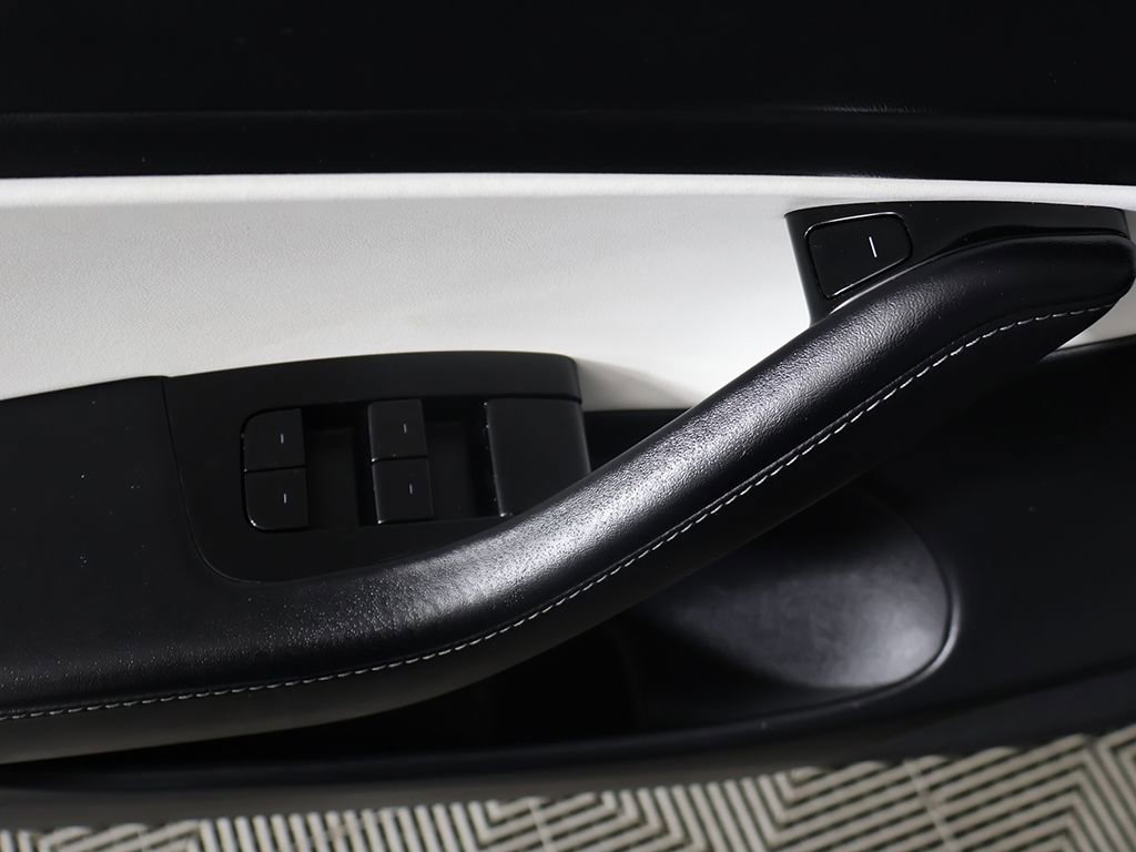 Used 2020 Tesla Model 3 Performance AWD/4WD image 51