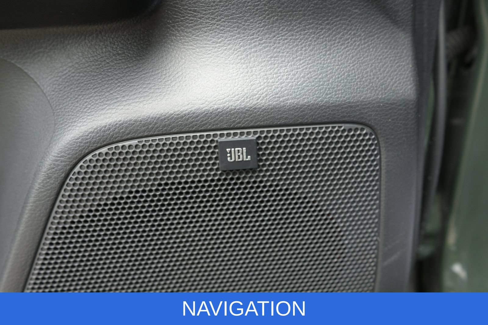 Used 2022 Toyota Tacoma Limited AWD/4WD image 15