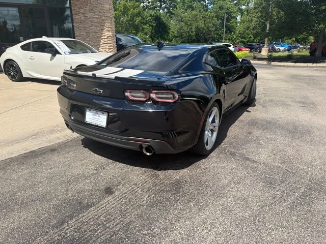 Used 2021 Chevrolet Camaro LT w/ RS Package RWD image 7
