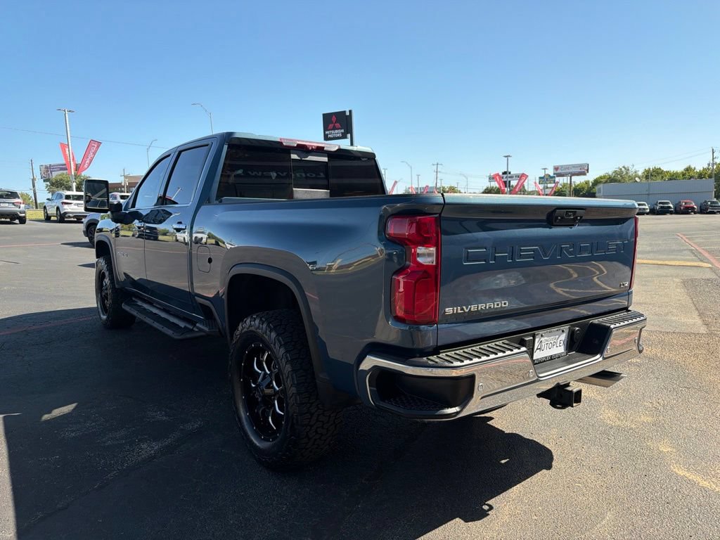 Used 2024 Chevrolet Silverado 2500 LTZ w/ LTZ Premium Package AWD/4WD image 8